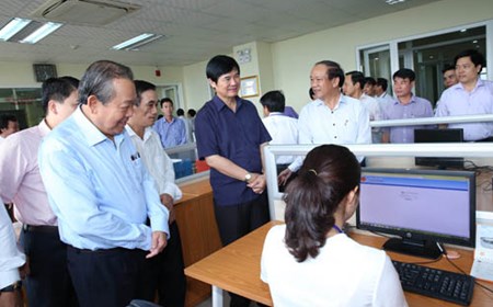 Phó Thủ tướng Thường trực kiểm tra cải cách hành chính tại Quảng Nam